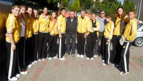 Unutulmazlar Köşemizde M.Kozan
