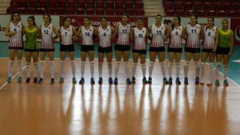 Gençlerbirliği Voleybol Takımı İlk Maçı'nda