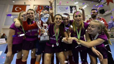 Hokey'de En Büyük K.ören Bağlumspor