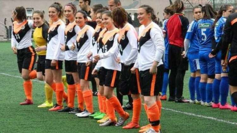 Nice Yıllara Ebru Toprak