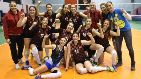 Ayşeabla Kolejı Finale Kaldı