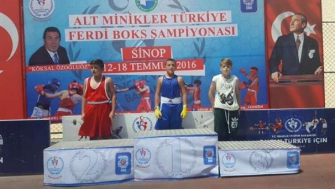 A.Demirspor'lu Şampiyon H.Bağuç