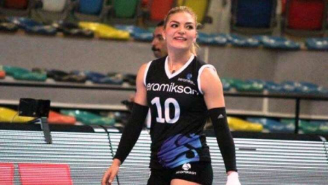 Elif Kavrar '' Biz Büyük Bir Aileyiz '' 