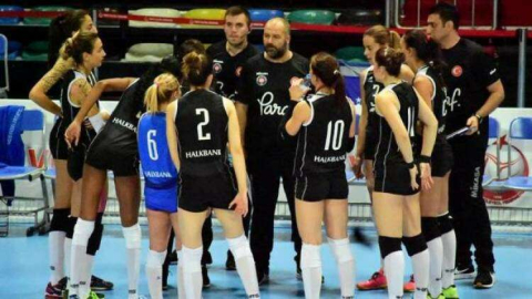 Halkbank Seramiksan Karşısına Çıkıyor