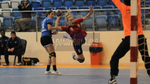 Yenimahalle Belediyespor Farklı Geçti