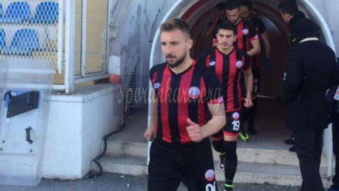 Adliyespor'u Alkışlamaya Devam
