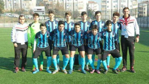 Futbol Sevgisi Başka Şeye Benzemez