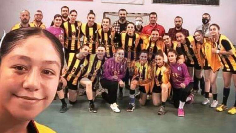 Hentbolun Parlayan Yıldızı Egospor Dolu Dizgin