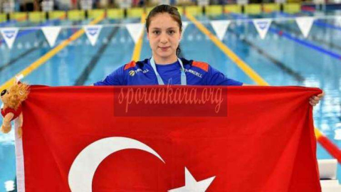 Merve Tuncel'den Dünya Rekoru