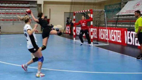 Kastamonu EHF Cup'ta İlk Galibiyetini Aldı