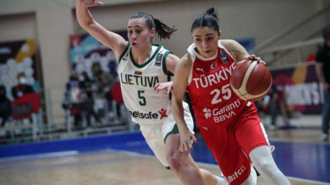 Alperi Onar Göz Kamaştırdı