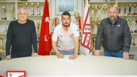 Gökhan Koç Ayvalıkgücü Belediyespor'da