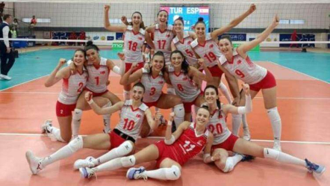Olimpik Milli Takım  Işık Saçıyor