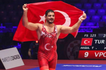 Taha Akgül 10. Kez Avrupa Şampiyonu