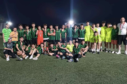 Gönüllerin Şampiyonu Kavaklıderespor Yeşil-Kara