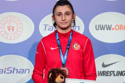 A.gücü  Sporcusu Almira Yasin Dünya Üçüncüsü
