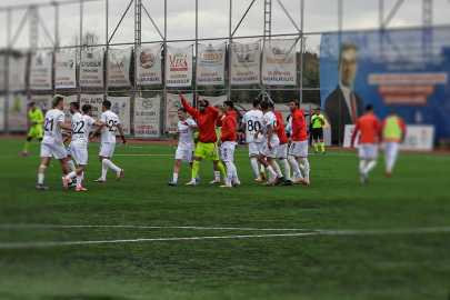 Etimesgutspor Evine Zaferle Dönüyor